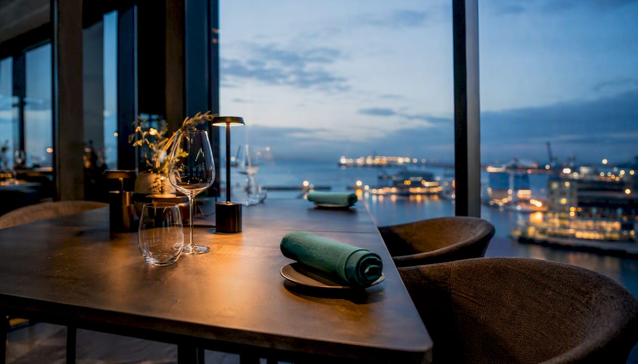 Substans – a restaurant with a view of Aarhus Harbour